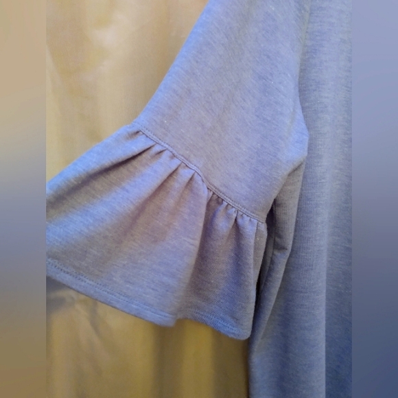 Adrianna Papell Heather Chambray Scooped Neck, Flared 3/4 Length Sleeved Top - Picture 4 of 6